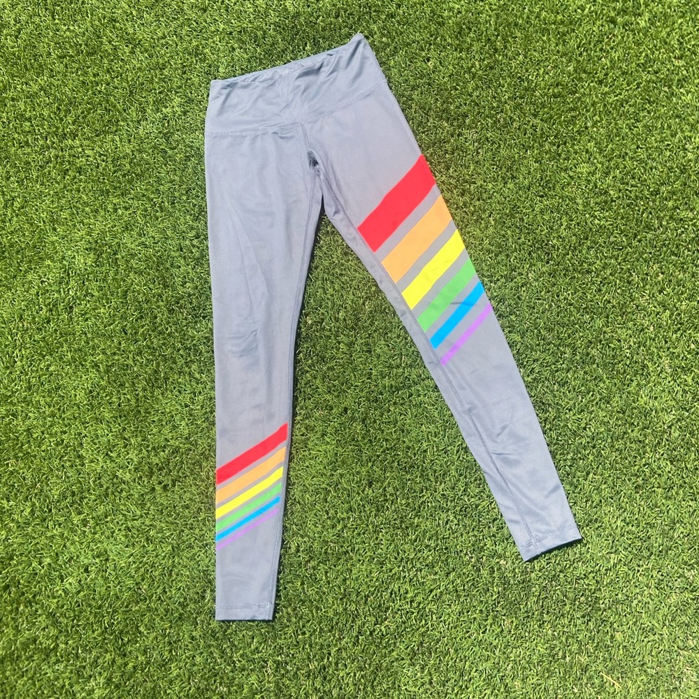 ‼️ACCEPTING OFFERS‼️
 - Rainbow Stripe Leggings